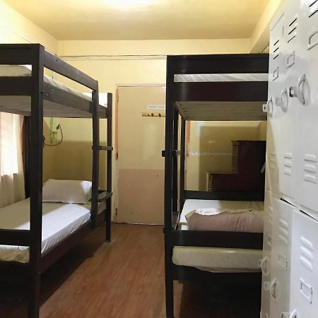 Austria'S Guest House El Nido Esterno foto