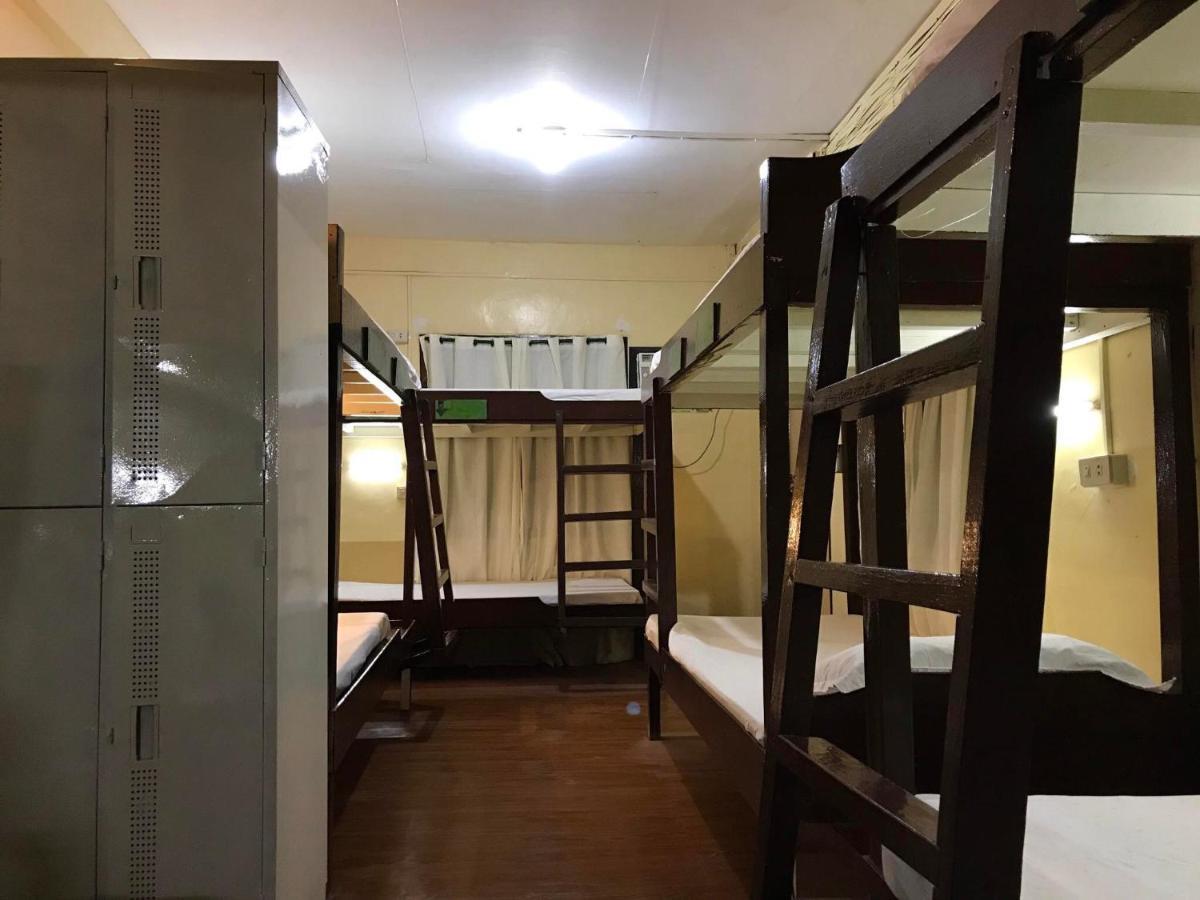 Austria'S Guest House El Nido Esterno foto