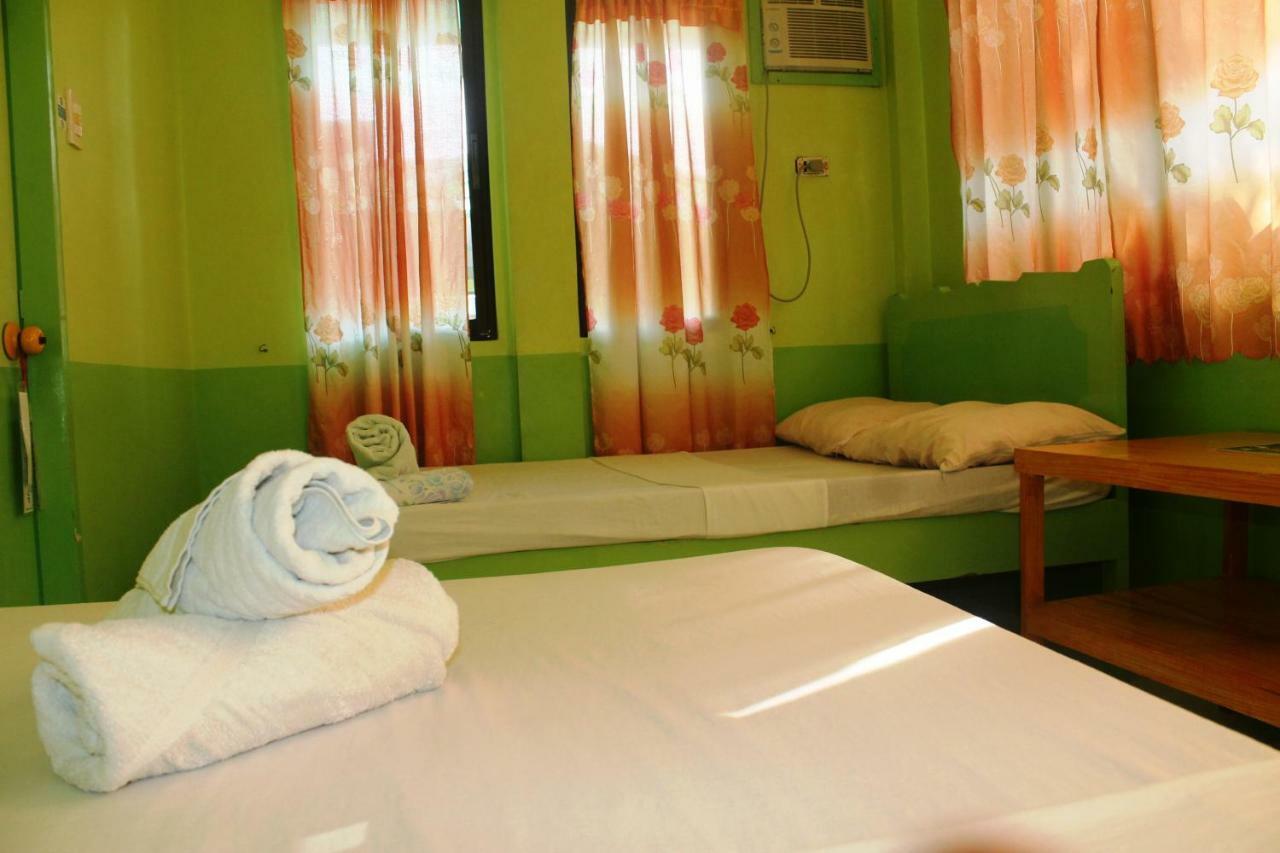 Austria'S Guest House El Nido Esterno foto